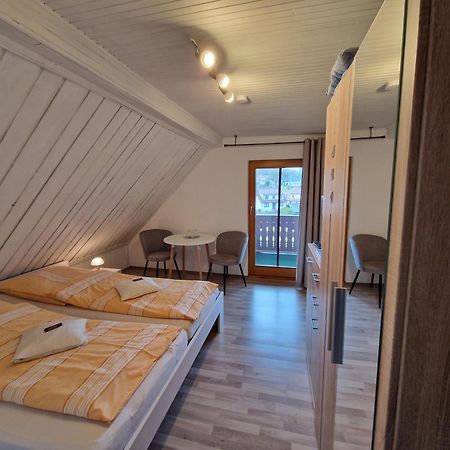 Cafe & Pension Carmen Brotterode Εξωτερικό φωτογραφία