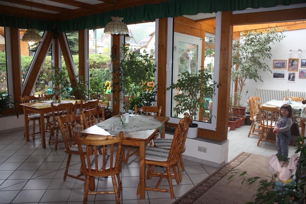 Cafe & Pension Carmen Brotterode Εξωτερικό φωτογραφία